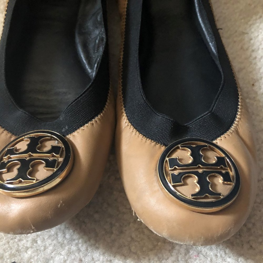 Tory Burch Authentic Caroline Ballet Flats 7 Beige